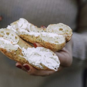 SCALLION CREAM CHEESE